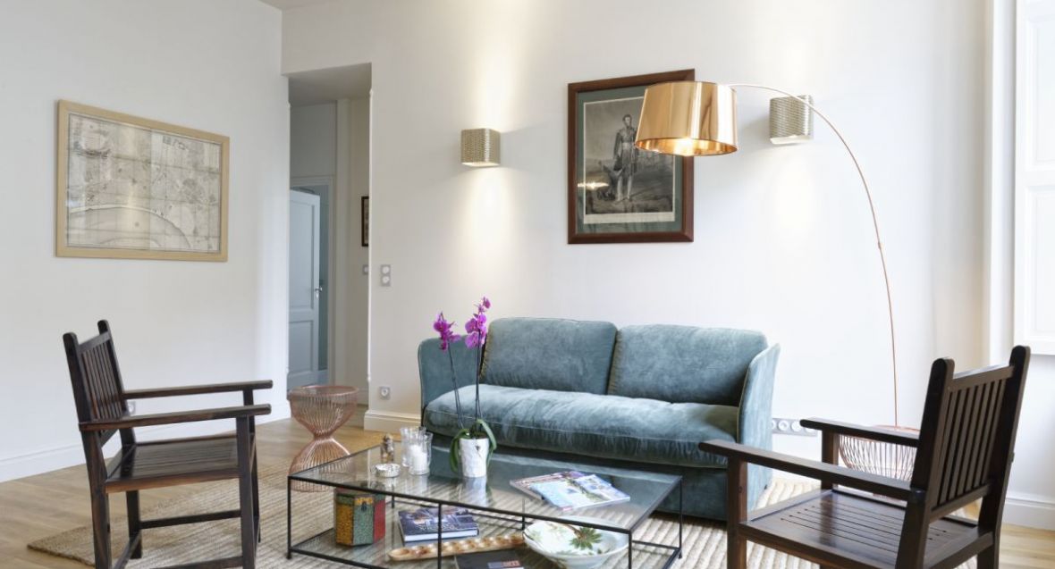 Bordeaux centre : unique appartement T2 à la rénovation de grande qualité en plein coeur du Triangle