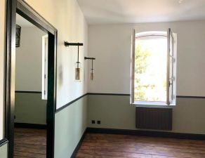 a vendre appartement T2 centre de Bordeaux rénové rénovation de luxe vue dégagée