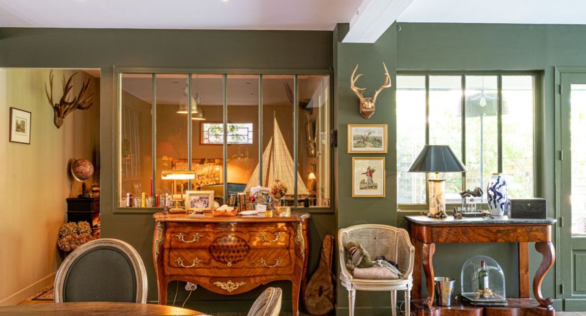 A vendre : Bouscat Ravissante maison familiale avec jardin et garages