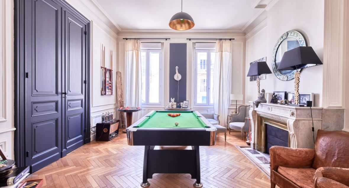 Superbe maison ancienne rénovée avec jardin, piscine et garage intra boulevards et proche de la barrière du Bouscat