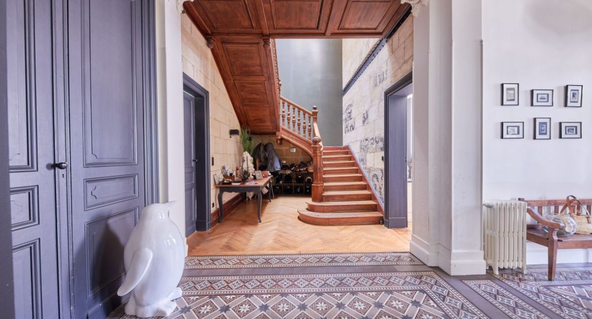 Superbe maison ancienne rénovée avec jardin, piscine et garage intra boulevards et proche de la barrière du Bouscat