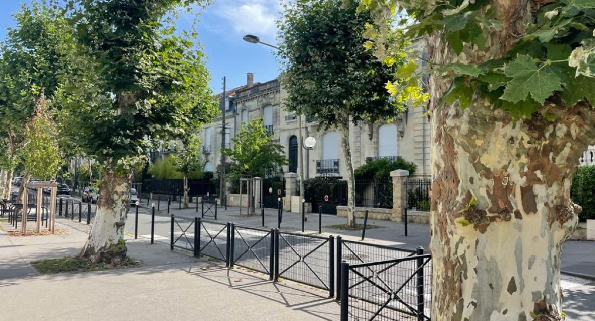 hôtel particulier proche de Tivoli et du Parc Bordelais