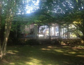 Pessac large house in a green setting