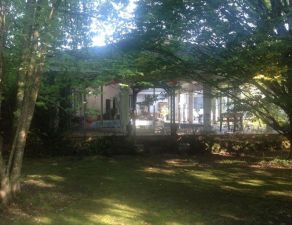 Pessac large house in a green setting