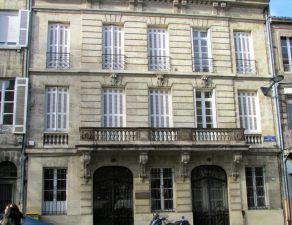 Appartement 200 m<sup>2</sup> à bordeaux 600 000 €