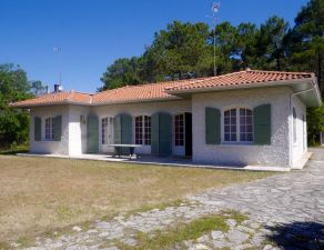 Piquey: charmante maison traditionnelle à 3mn des plages