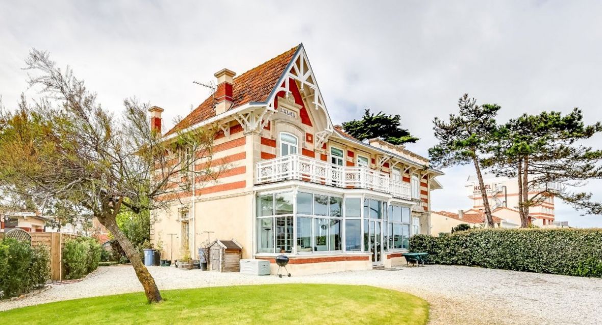 Arcachon: superbe villa historique en front de mer